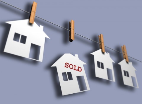 La valoración de la compra-venta de viviendas ha subido.